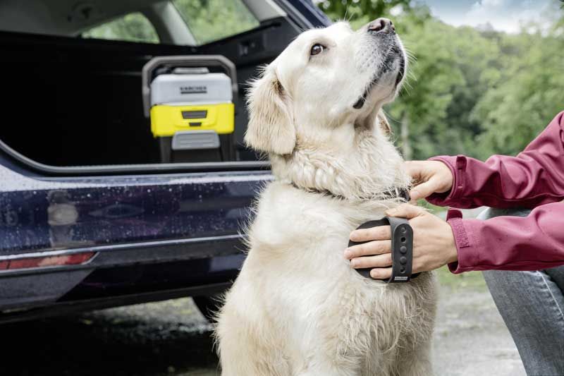 Karcher Mobile Outdoor Cleaner OC 3 + Pet Box